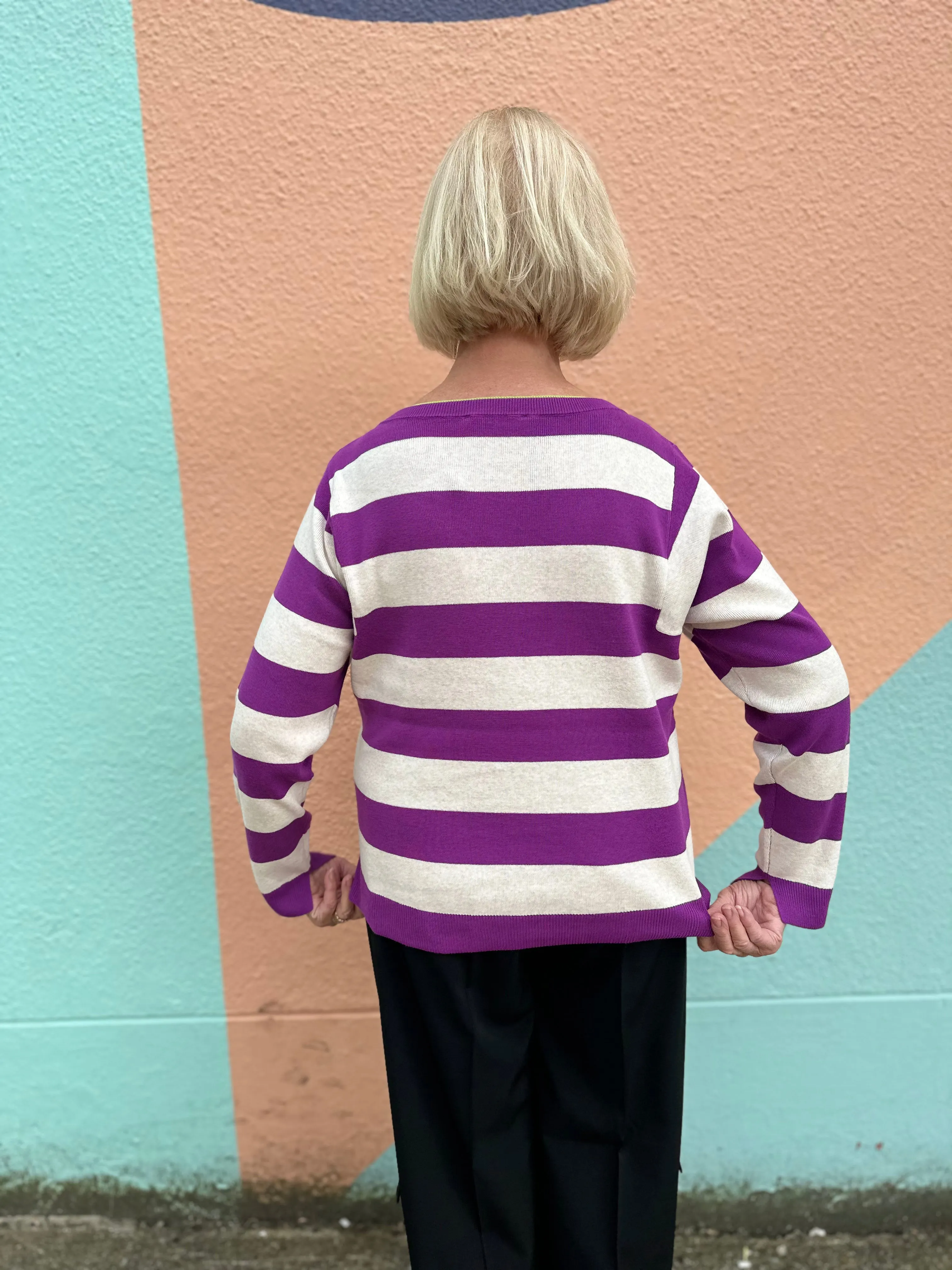 87173 Violet White Stripe Pullover