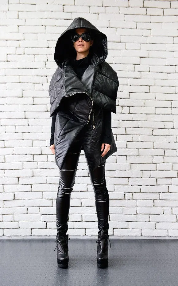 Black Sleeveless Coat