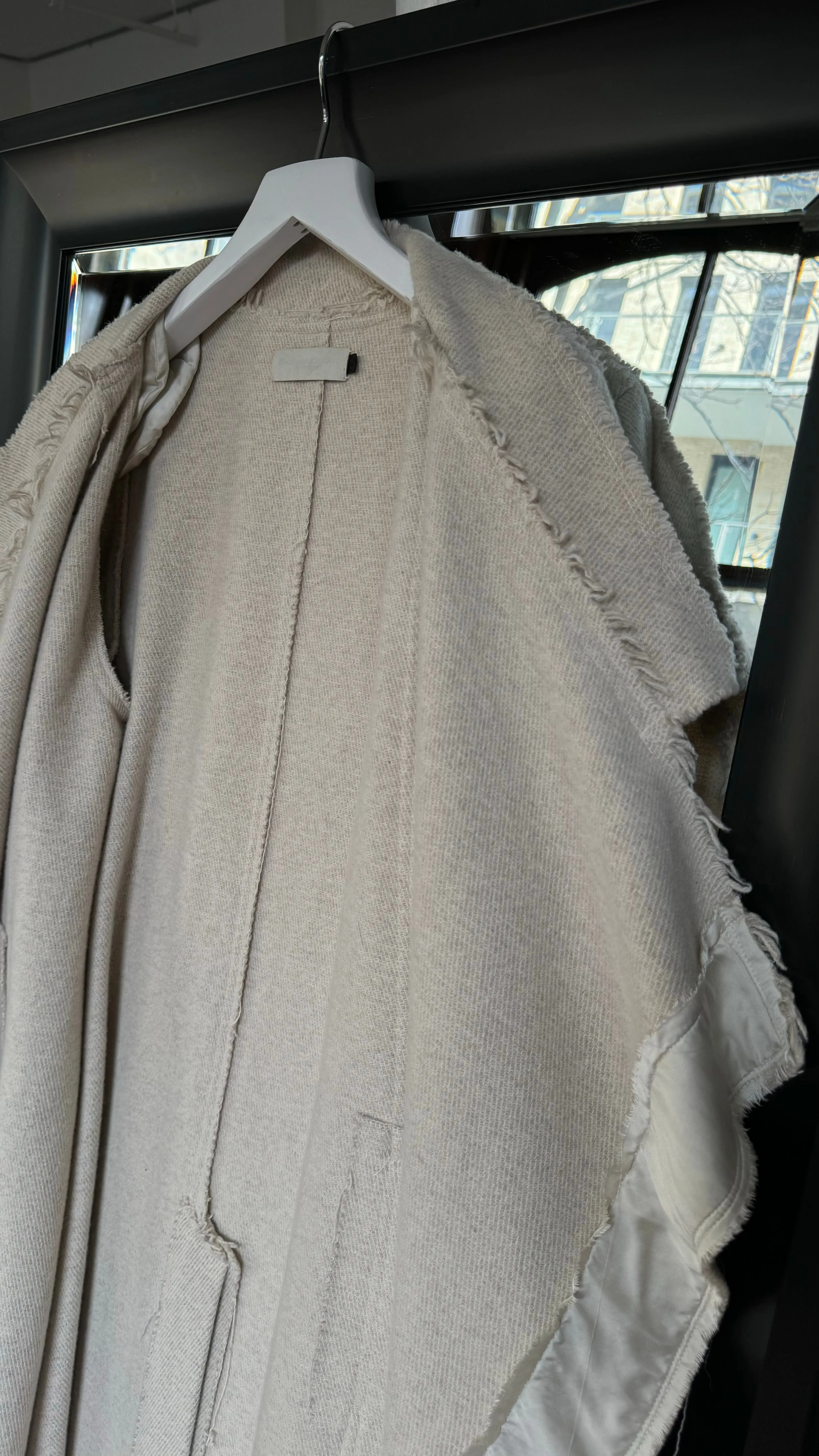 DONNA KARAN Coat