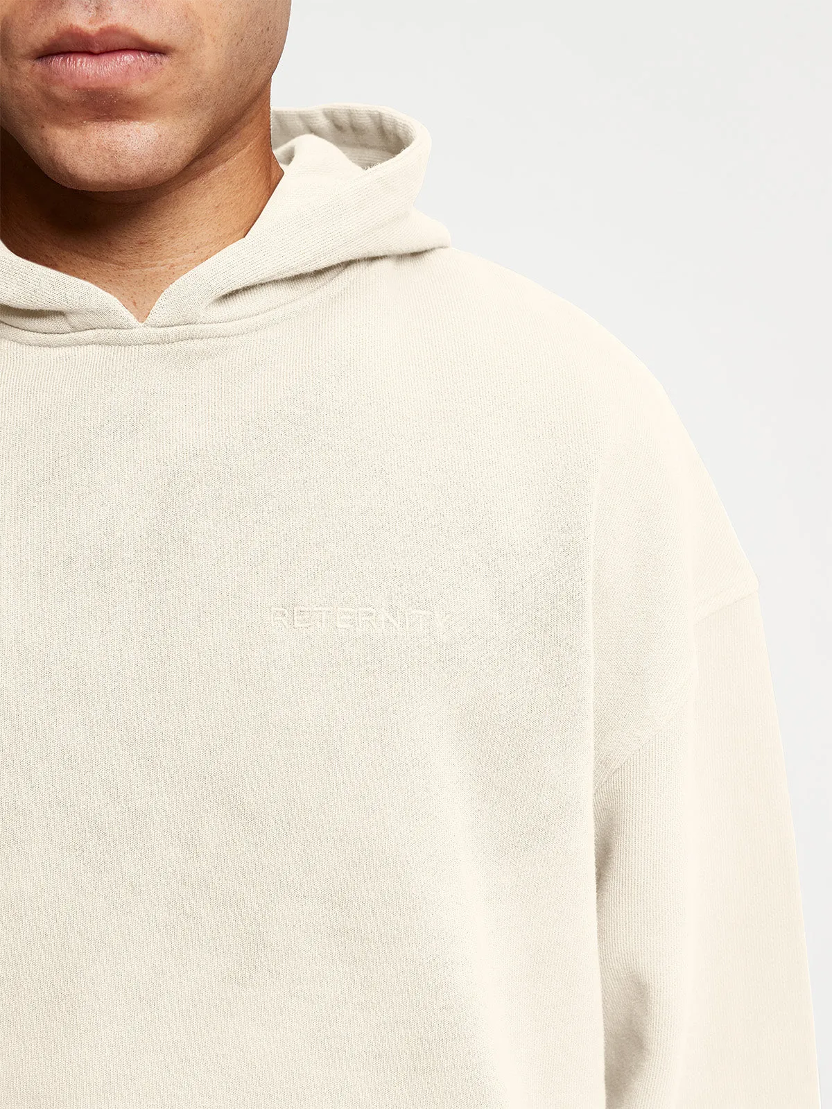 ESSENTIAL HOODIE - CREAM