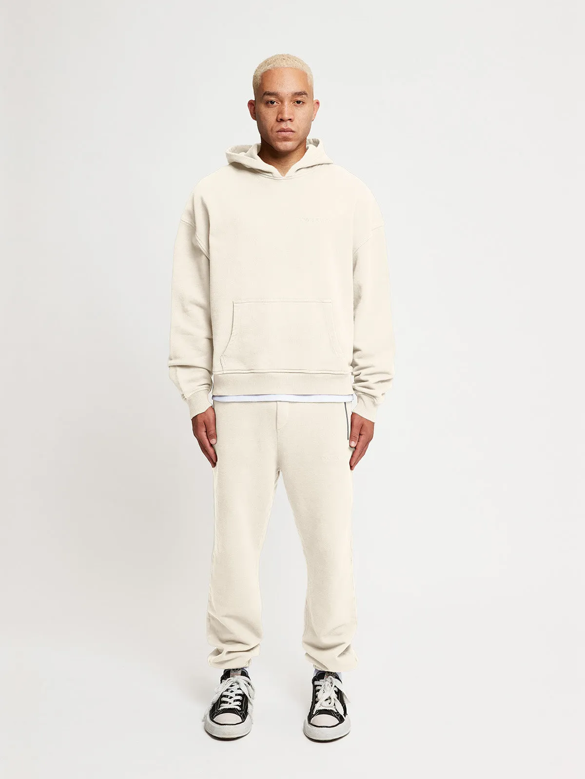 ESSENTIAL HOODIE - CREAM