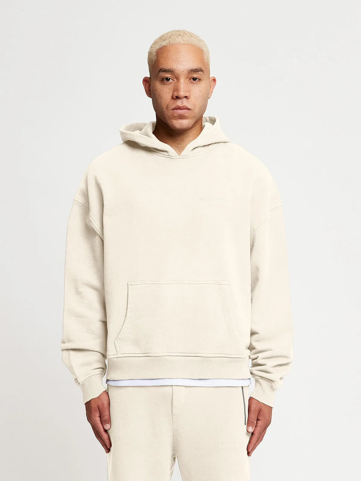 ESSENTIAL HOODIE - CREAM