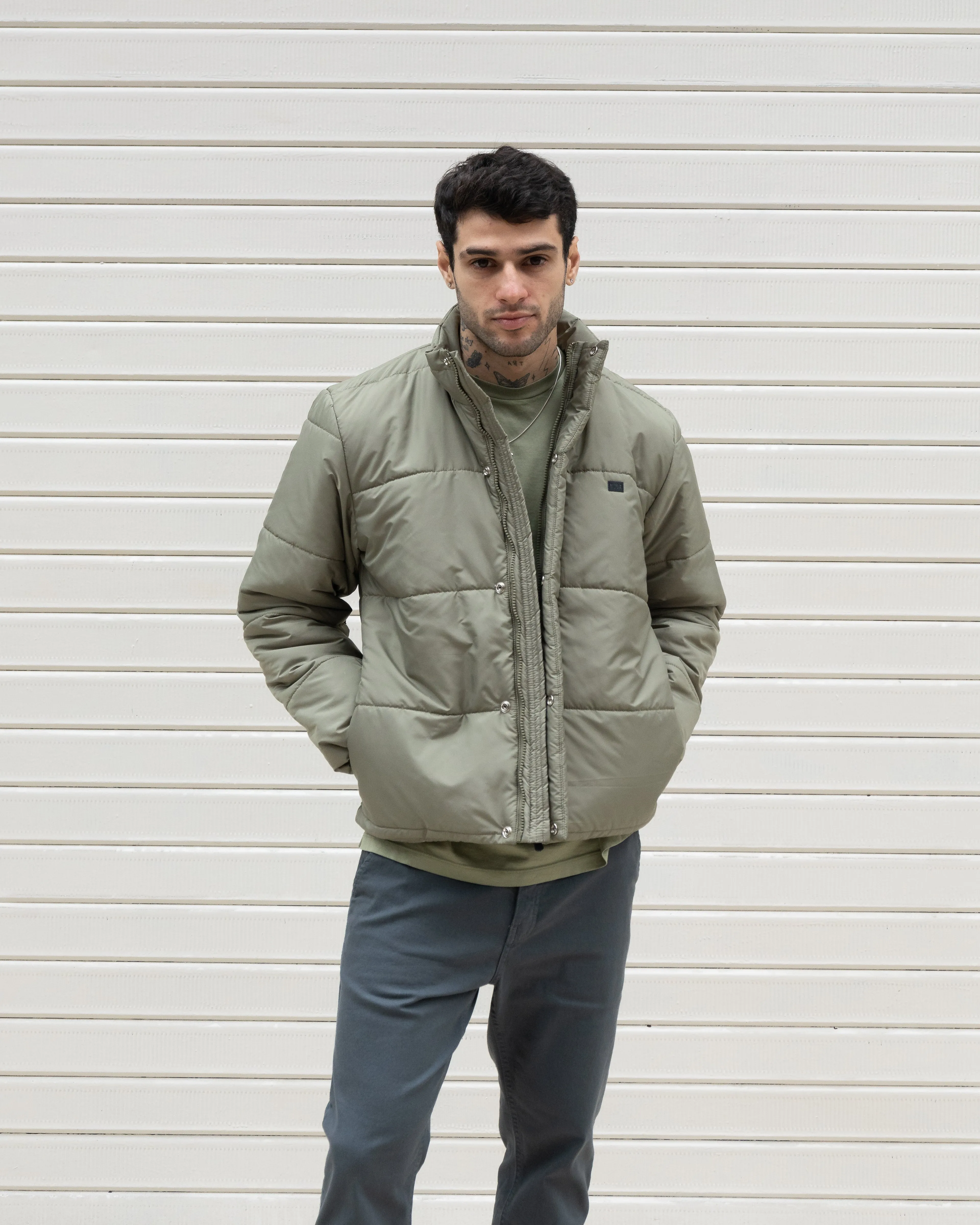 Essential Puffer Jacket - Olive