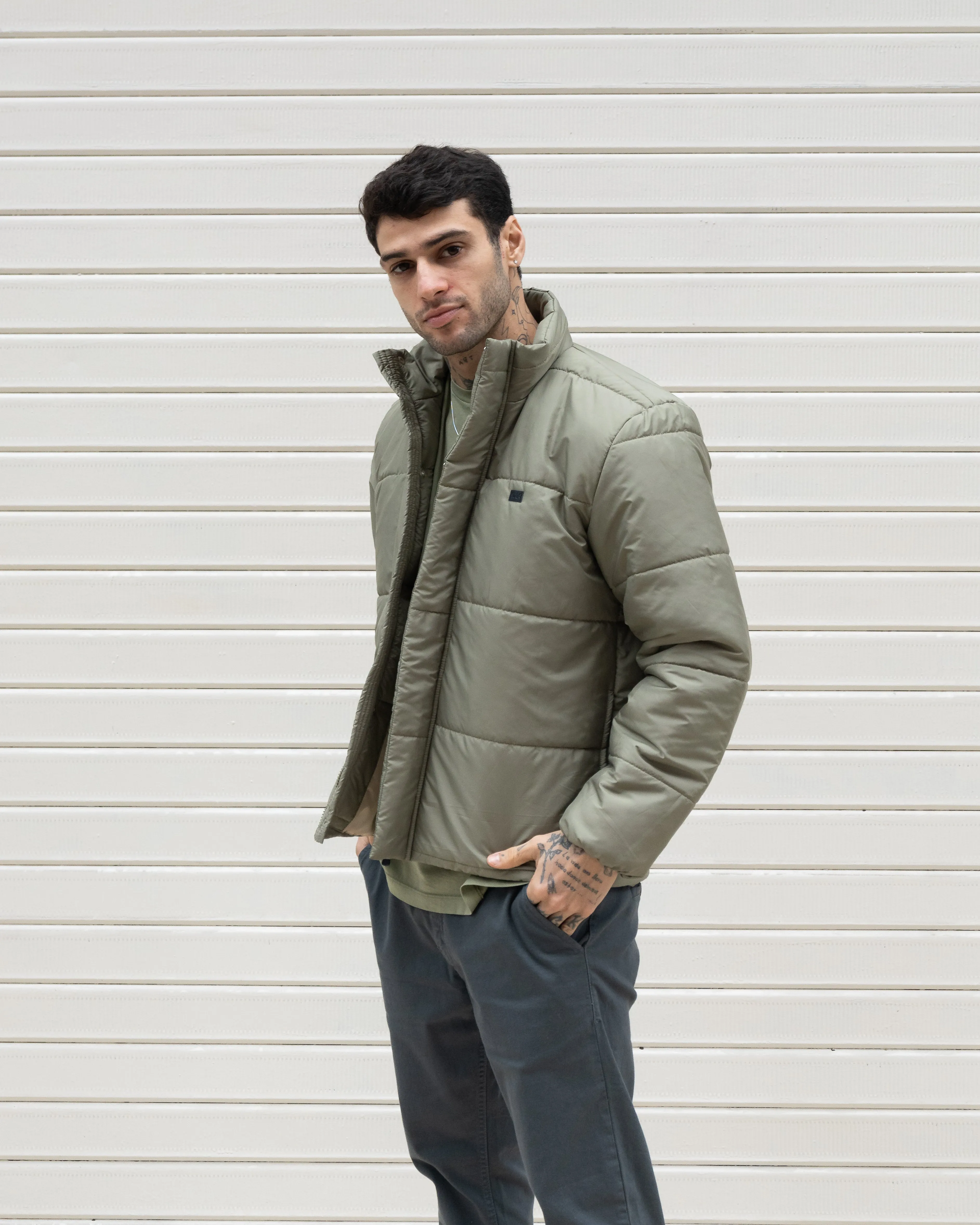 Essential Puffer Jacket - Olive