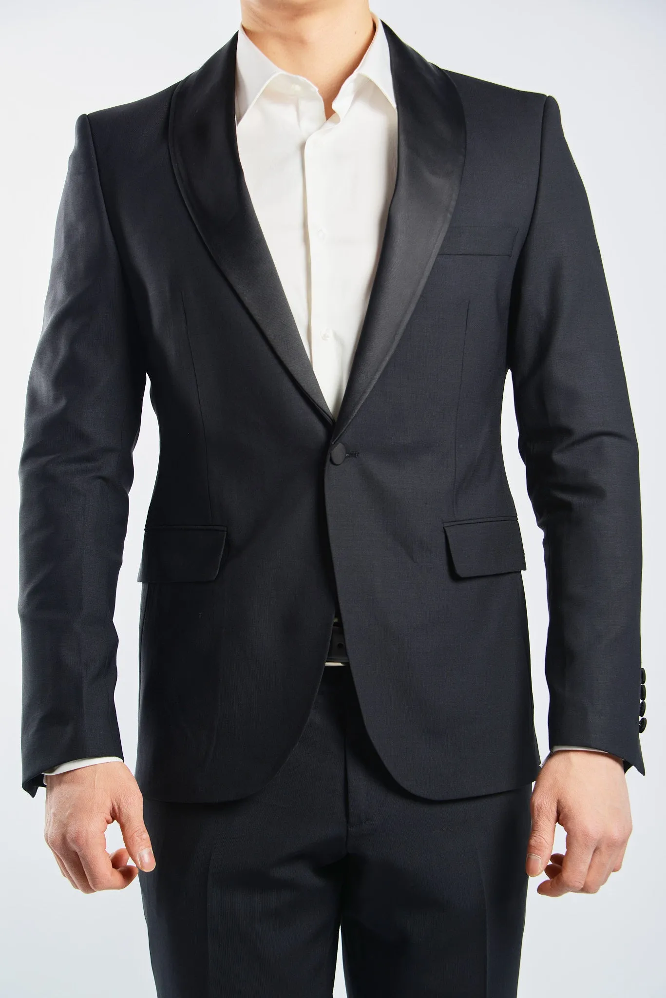 Euro Solid Tuxedo Blazer