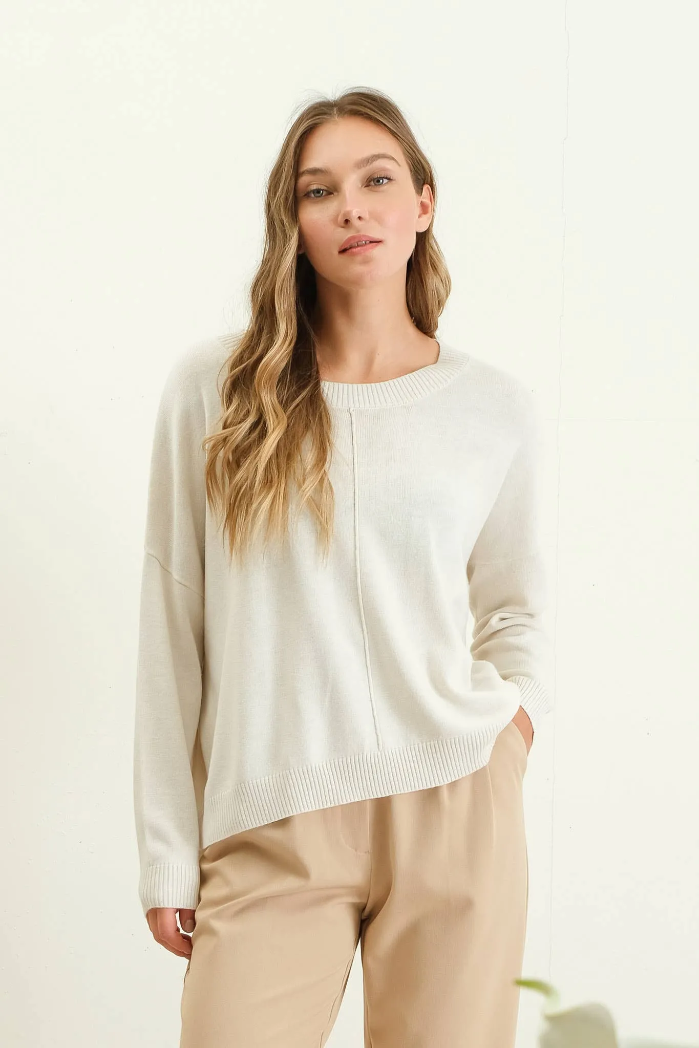 EXTENDED SHOULDER SWEATER