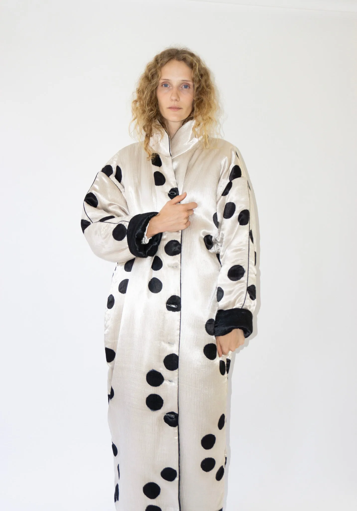 Puffy Silk Long Coat in Moon Dye