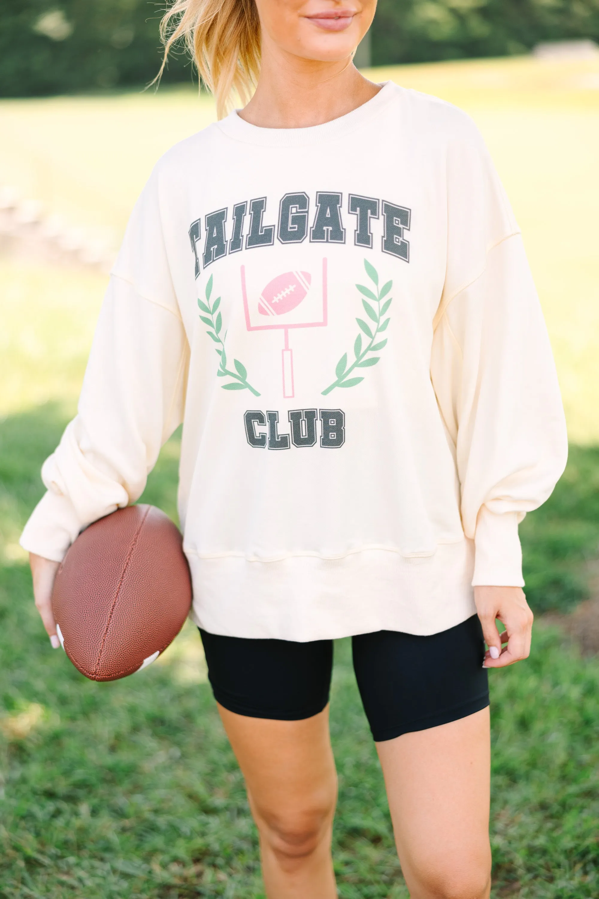 The Tailgate Club Cream Pullover